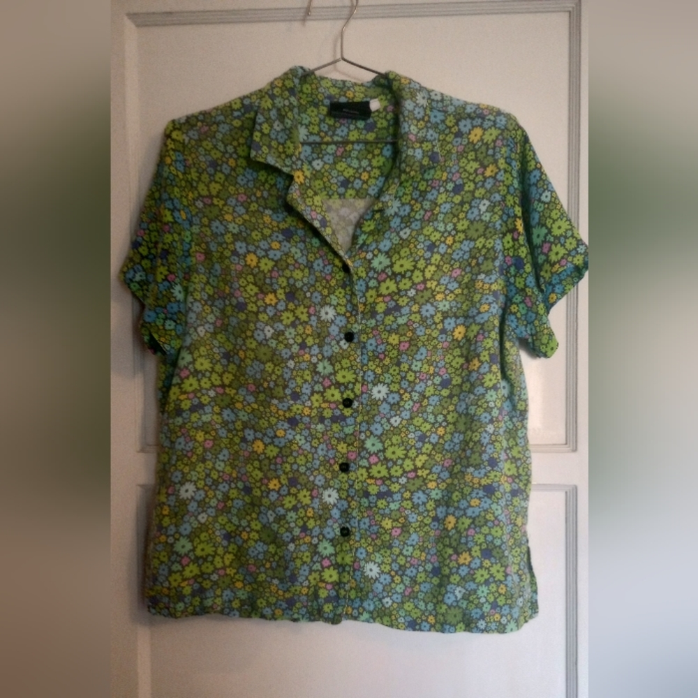 Big Bud Press Button-Up Moss Blossom Floral Size S
